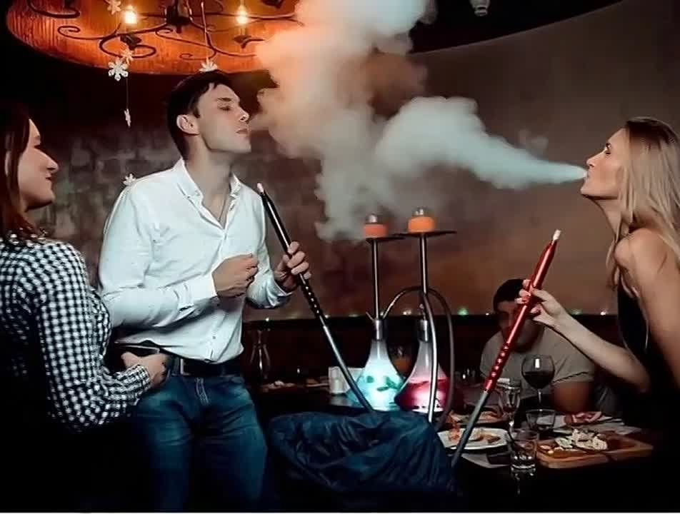 В России предложили полностью запретить кальяны