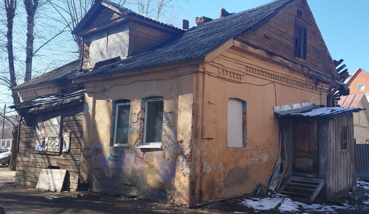 Два калужских дома-памятника отдали в концессию