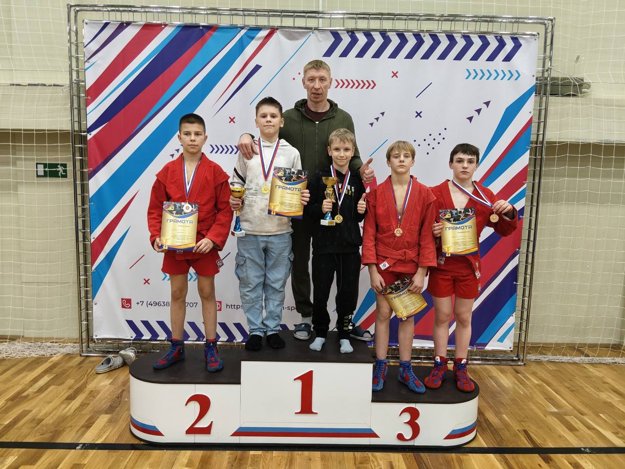 Юные калужские самбисты вновь радуют успехами
