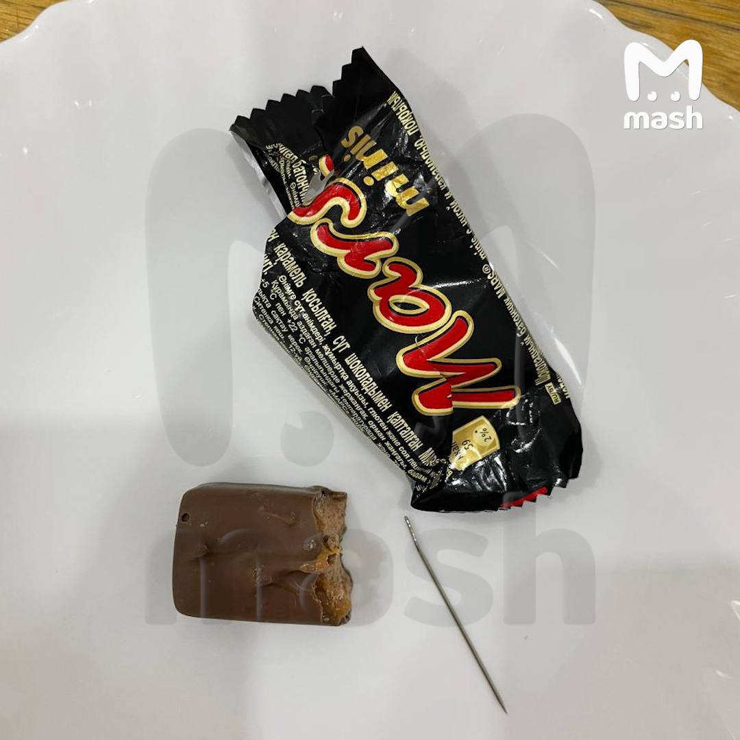 Иголку в шоколадке "Марс" размером с весь батончик чуть не проглотила десятилетняя школьница из Калуги Иголку в шоколадке "Марс" размером с весь батончик чуть не проглотила десятилетняя школьница из Калуги