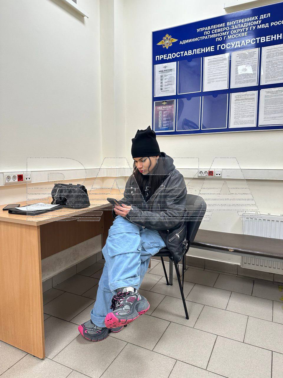 Скандальная телеведущая из Владивостока, которая ушла из журналистики в эскорт, обвиняет своего знакомого в похищении, ограблении и насильственном заточении в рехаб Скандальная телеведущая из Владивостока, которая ушла из журналистики в эскорт, обвиняет своего знакомого в похищении, ограблении и насильственном заточении в рехаб