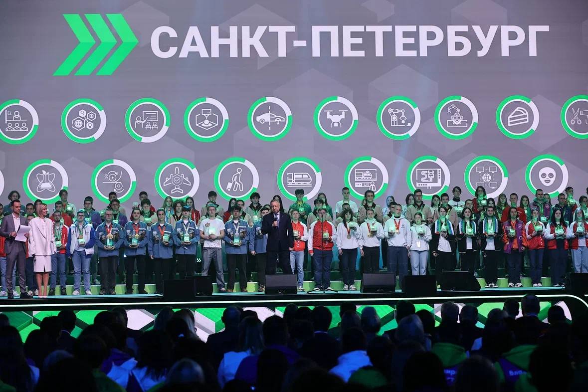 В Санкт-Петербурге наградили победителей и призеров финала чемпионата «Профессионалы» В Санкт-Петербурге наградили победителей и призеров финала чемпионата «Профессионалы»