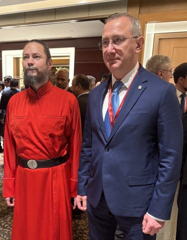 Владислав Шапша неожиданно встретил в Индии… священника Пафнутьево-Боровского монастыря Иеромонаха Фотия