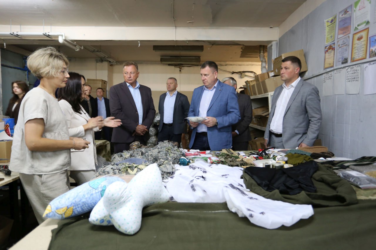 5 декабря - День добровольца 5 декабря - День добровольца