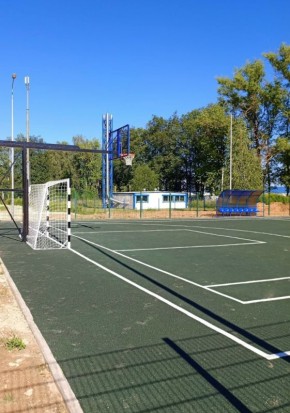 Новая современная спортплощадка появилась в Кондрове