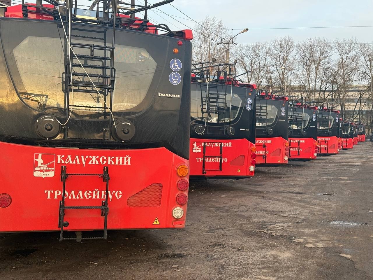 Из новых калужских троллейбусов украли жесткие диски на два миллиона