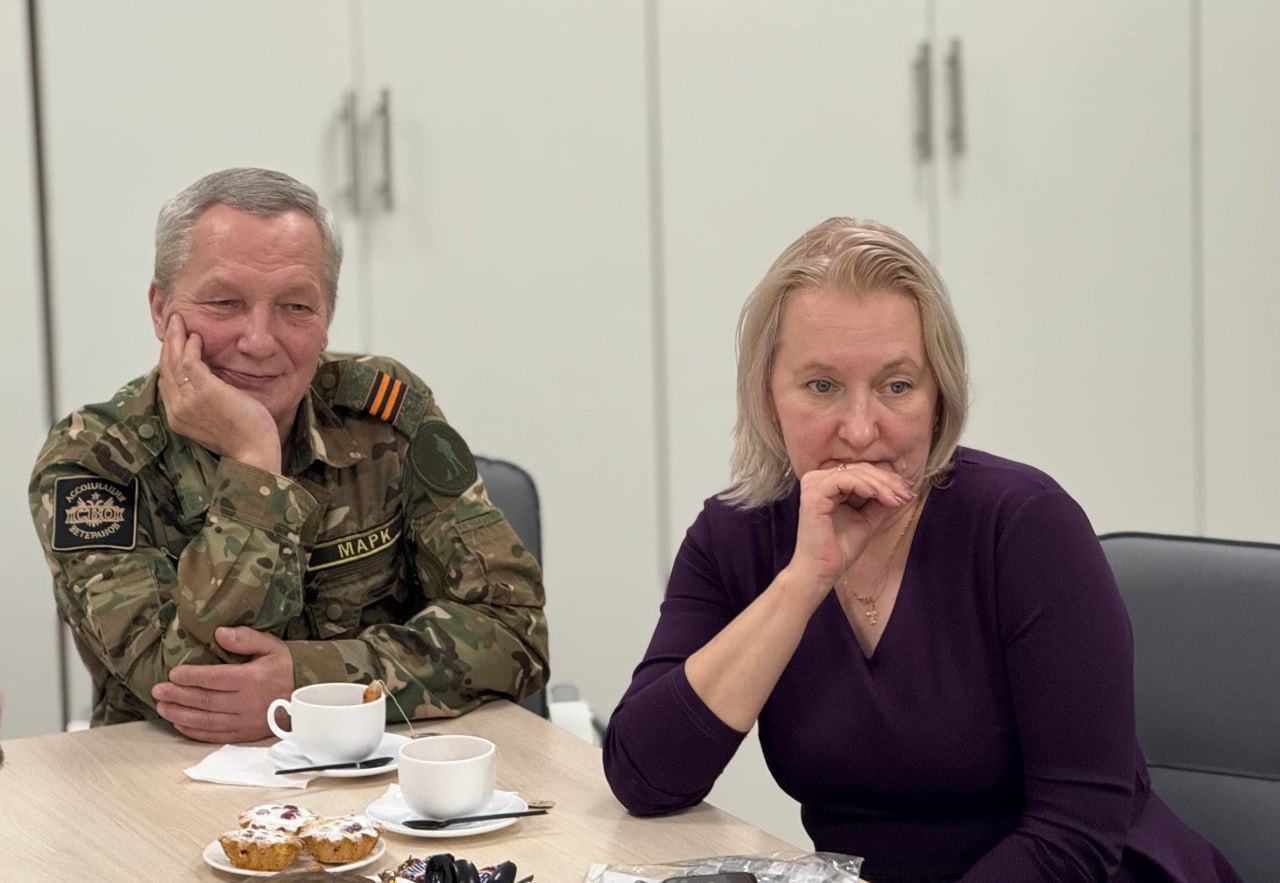 Дмитрий Денисов: В честь Дня Героев Отечества встретился с ветеранами и участниками СВО Дмитрий Денисов: В честь Дня Героев Отечества встретился с ветеранами и участниками СВО