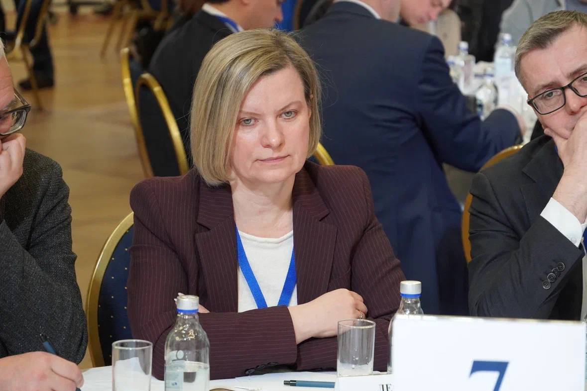 Татьяна Леонова: Сегодня состоялось расширенное заседание комиссии Госсовета по направлению «Кадры» — одно из ключевых событий в подготовке к заседанию Госсовета под председательством Президента Татьяна Леонова: Сегодня состоялось расширенное заседание комиссии Госсовета по направлению «Кадры» — одно из ключевых событий в подготовке к заседанию Госсовета под председательством Президента