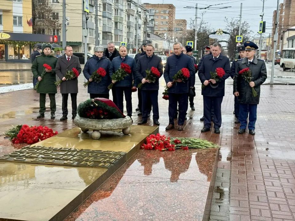 �������-����� ������� ������ ��������� �������� ����� � ������� ���� �� ������� ������, ������ ������ ������, �������� ����� �� ������