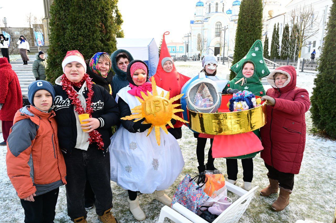 В Калужской области выбрали самый красивый новогодний шар В Калужской области выбрали самый красивый новогодний шар