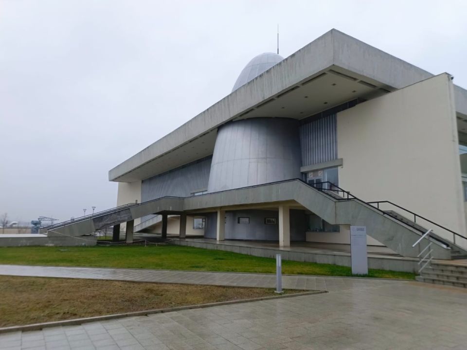 � ������ ������������� ������� � ������ ����� ������������