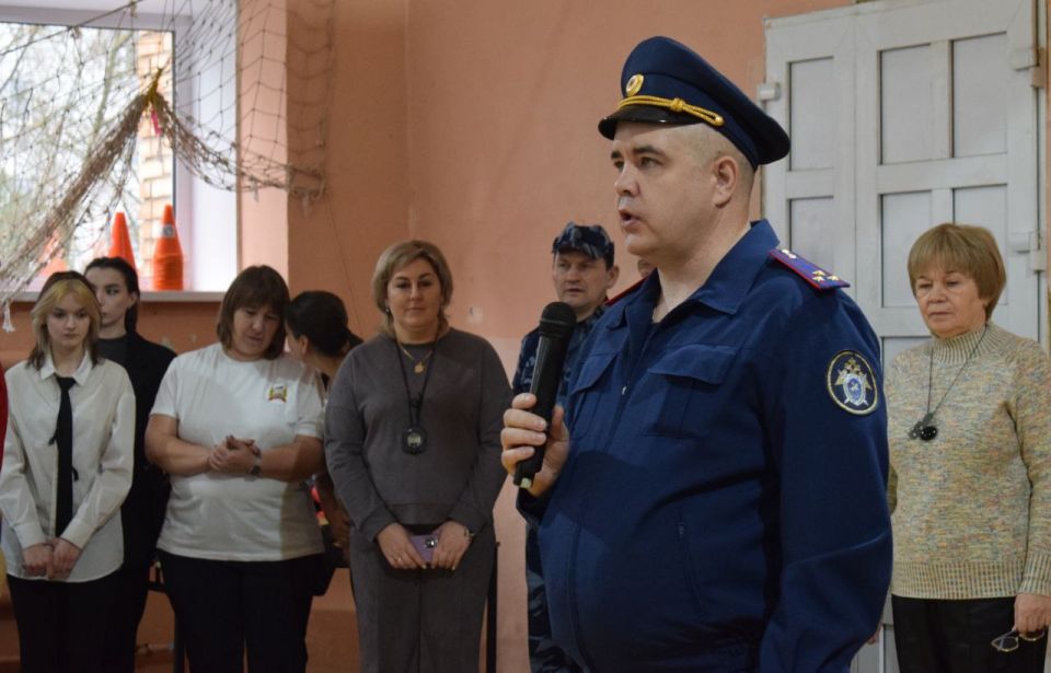 В Калуге прошла военно-патриотическая игра «Защитники Родины»