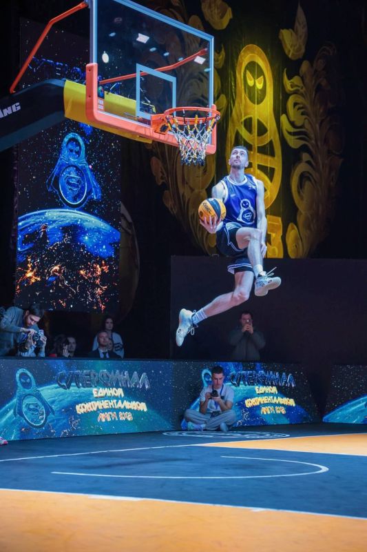 � ������ ������� ���������� ����������� ������ ��������������� ���� �� ���������� 3�3