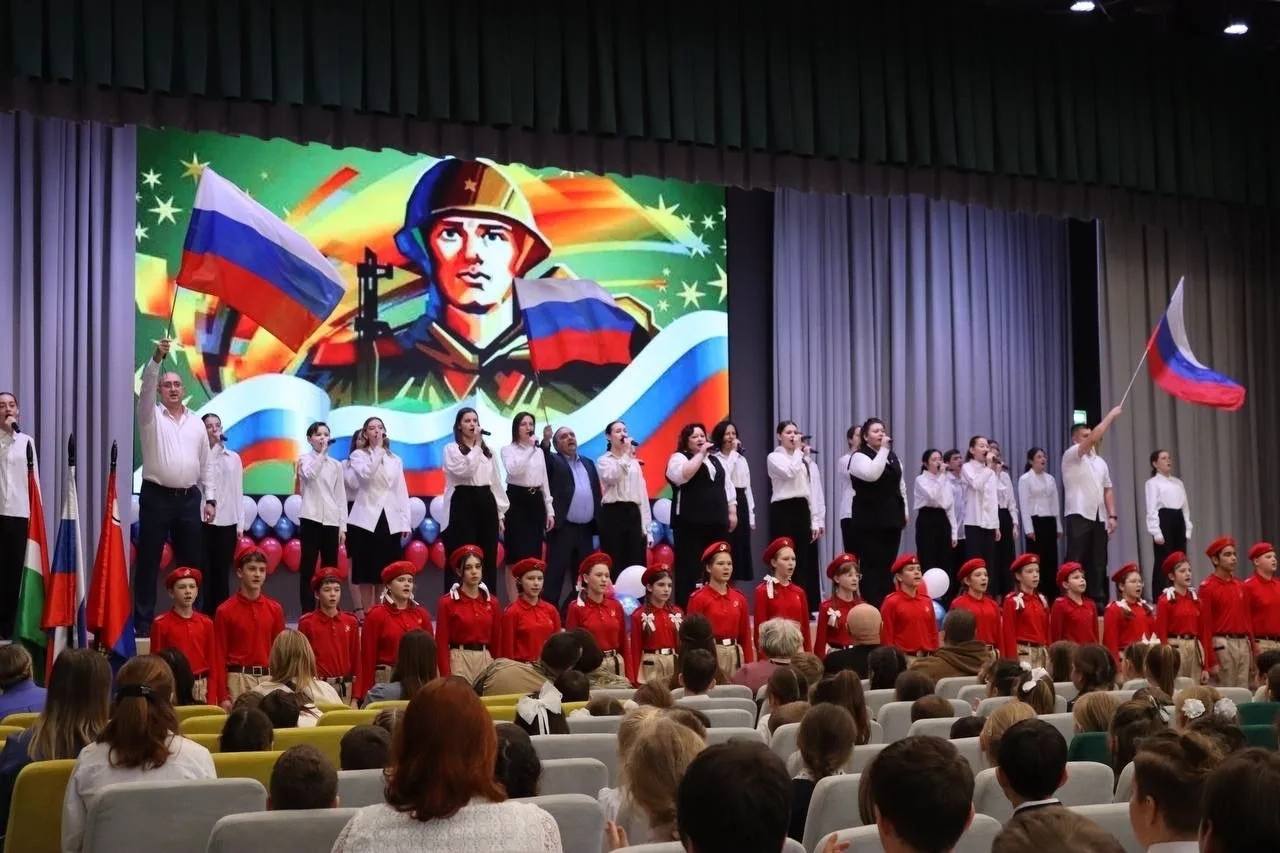 В калужской школе №29 подвели итоги Года защитника Отечества В калужской школе №29 подвели итоги Года защитника Отечества