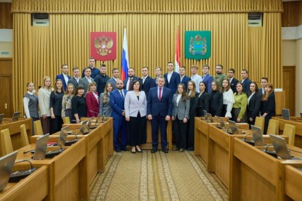 Председателем нового состава Молодежного парламента избран ветеран СВО Максим Кириллов