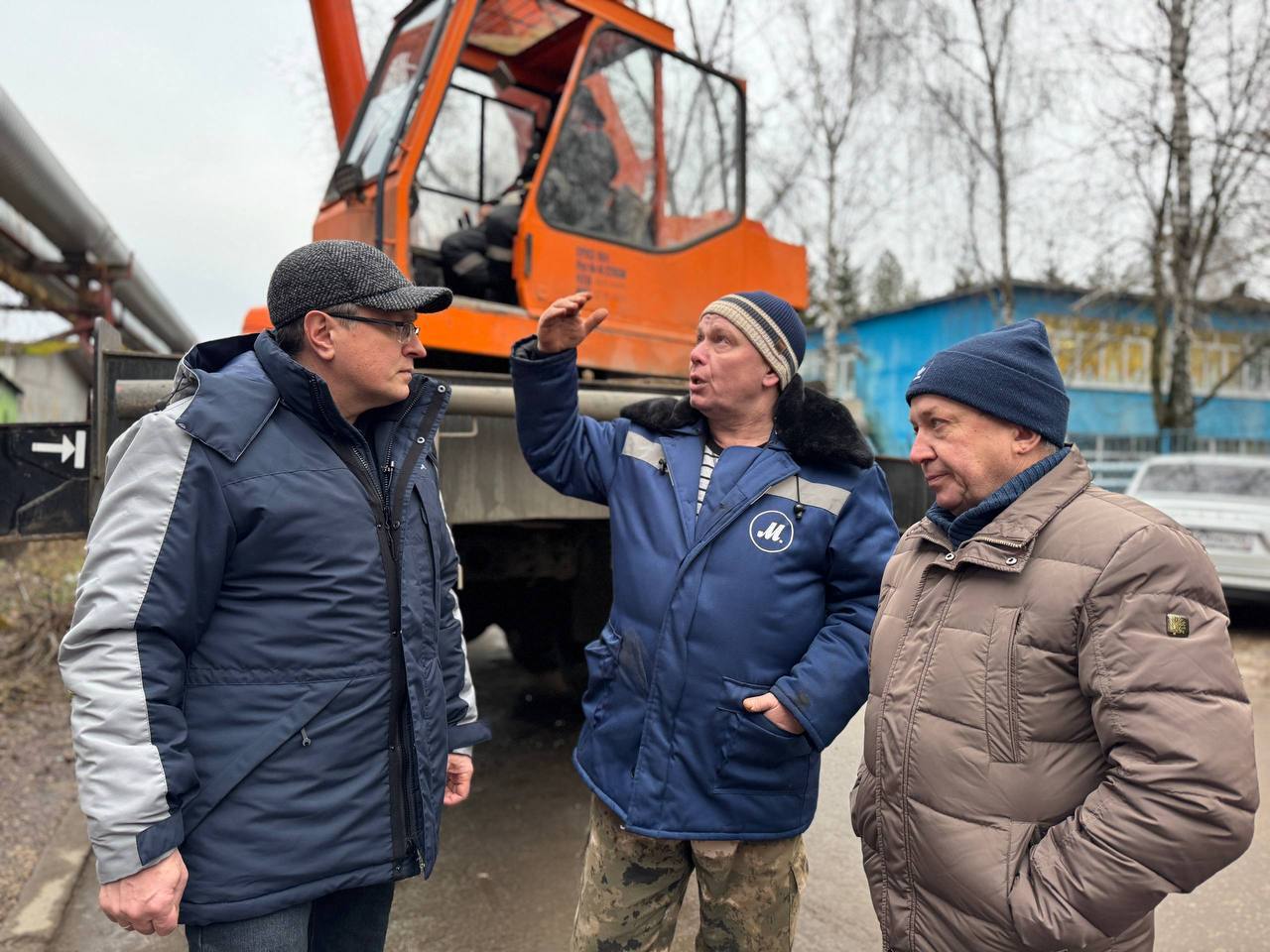 Градоначальник Дмитрий Денисов лично контролирует ход противоаварийных работ на котельной по ул. Вооруженного Восстания Градоначальник Дмитрий Денисов лично контролирует ход противоаварийных работ на котельной по ул. Вооруженного Восстания