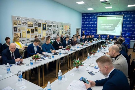 ��������� ����� ������� � ����������������� ��������� �� �������