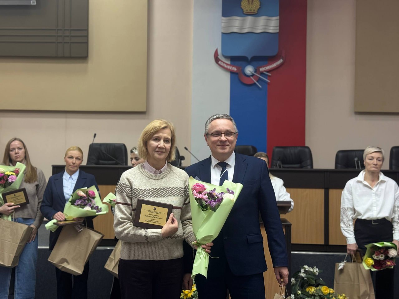 Дмитрий Денисов: #КалугаСпортивная – это:. 4500 обладателей массовых разрядов; Дмитрий Денисов: #КалугаСпортивная – это:. 4500 обладателей массовых разрядов;