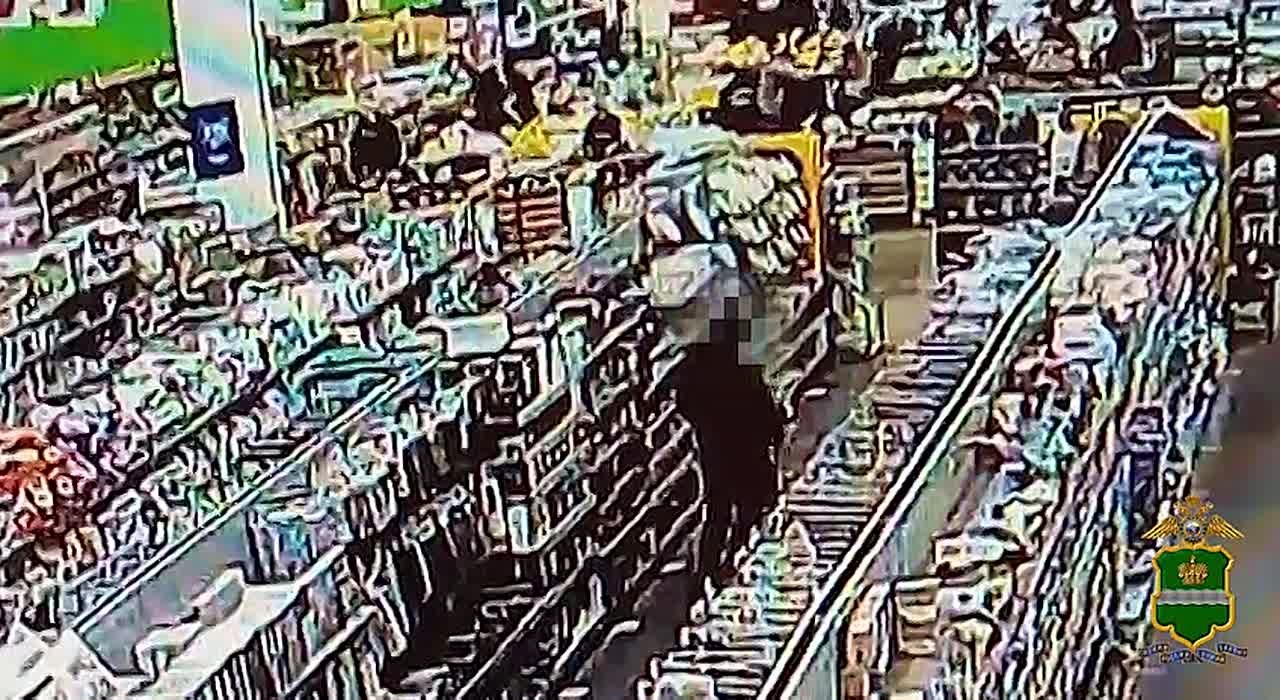 В Калуге местный житель подозревается в серии хищений товаров из магазина