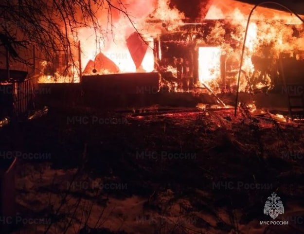 В Калужской области оперативно потушили пожар в жилом доме