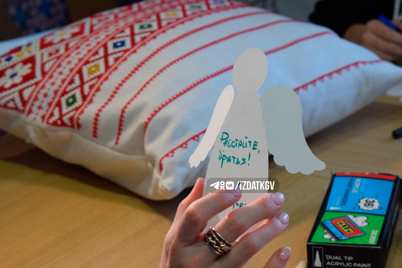 Депутат Госдумы РФ Мария Бутина побывала в Тарусе Депутат Госдумы РФ Мария Бутина побывала в Тарусе