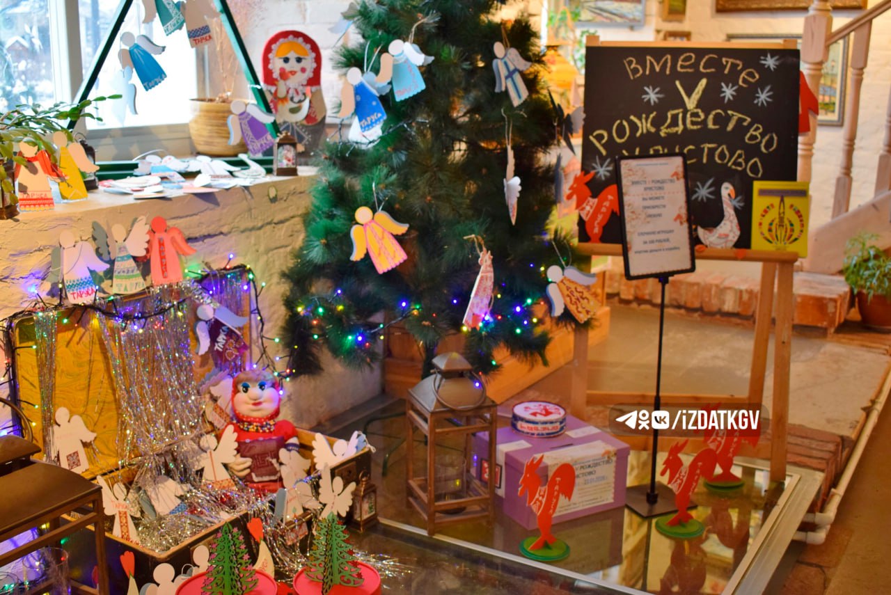 Депутат Госдумы РФ Мария Бутина побывала в Тарусе Депутат Госдумы РФ Мария Бутина побывала в Тарусе