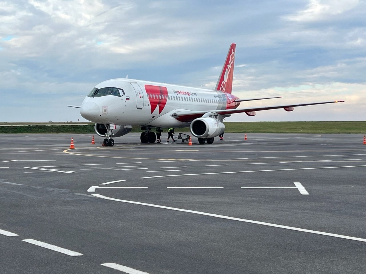 Рейс из Калуги в Минводы задержался на 4 часа