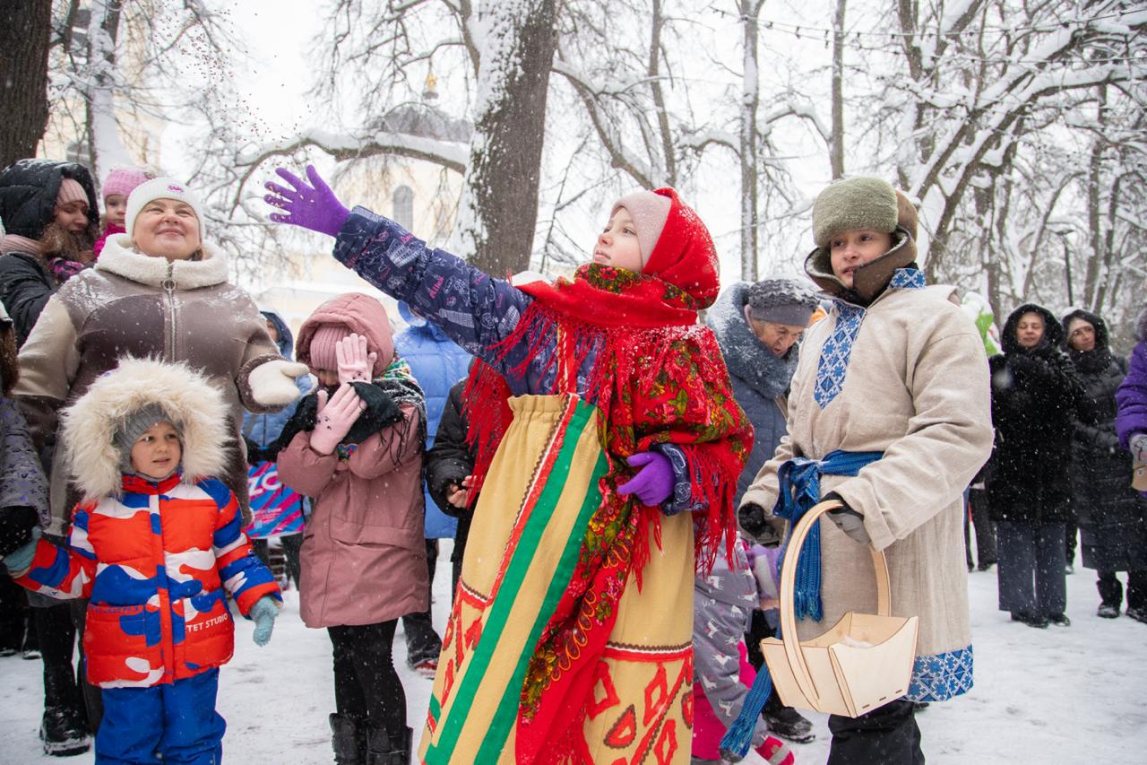 Калужане отпраздновали Рождество народными гуляними Калужане отпраздновали Рождество народными гуляними
