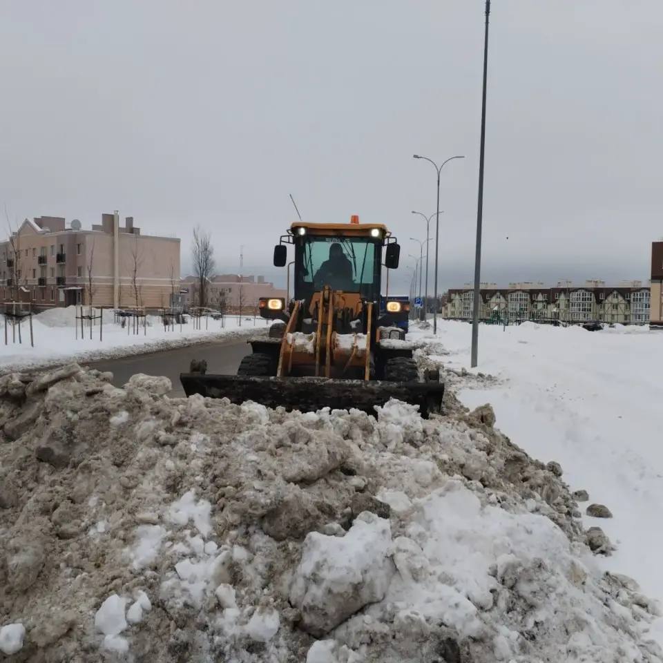 Владислав Шапша: «Дорожные, коммунальные, экстренные службы работают в усиленном режиме»