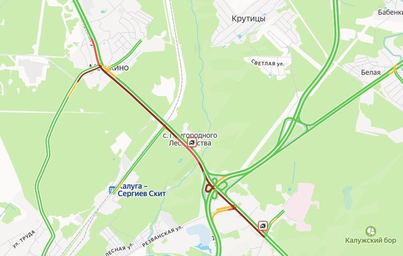 Авария заблокировала главный въезд в Калугу