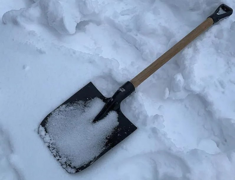 В деревне Калужской области не будут чистить дорогу