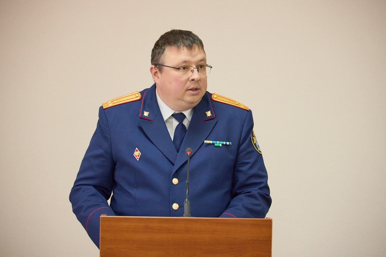 15 лет на страже закона: Геннадий Новосельцев поздравил сотрудников Следственного комитета 15 лет на страже закона: Геннадий Новосельцев поздравил сотрудников Следственного комитета