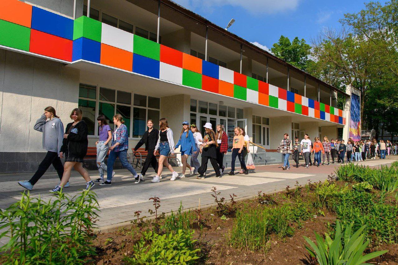 В Калужской области открывается запись в детские лагеря