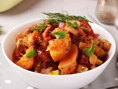 Большое семейное рагу: как одно блюдо соберёт всех за столом