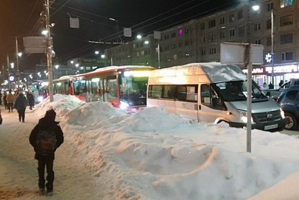 Автобус №76 в Калуге сорвал утренний рейс