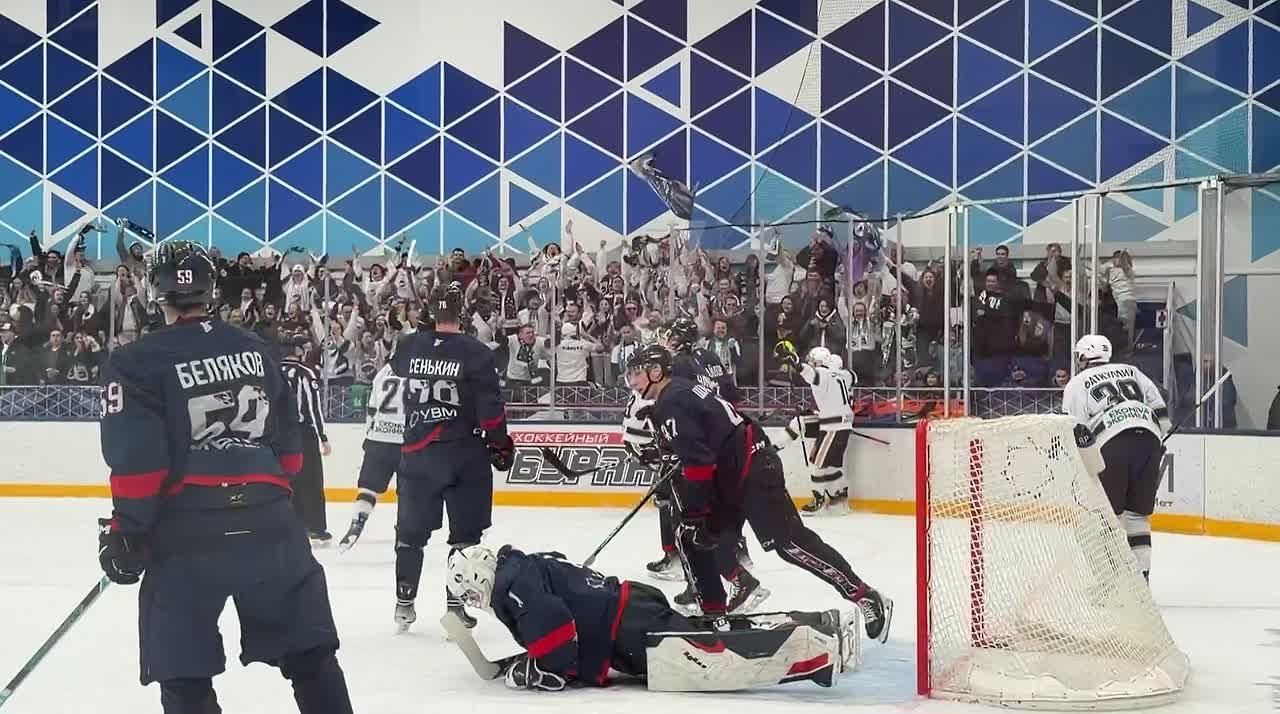 После поражения МХК «Калуга» попытался взять реванш с московским «Бураном»