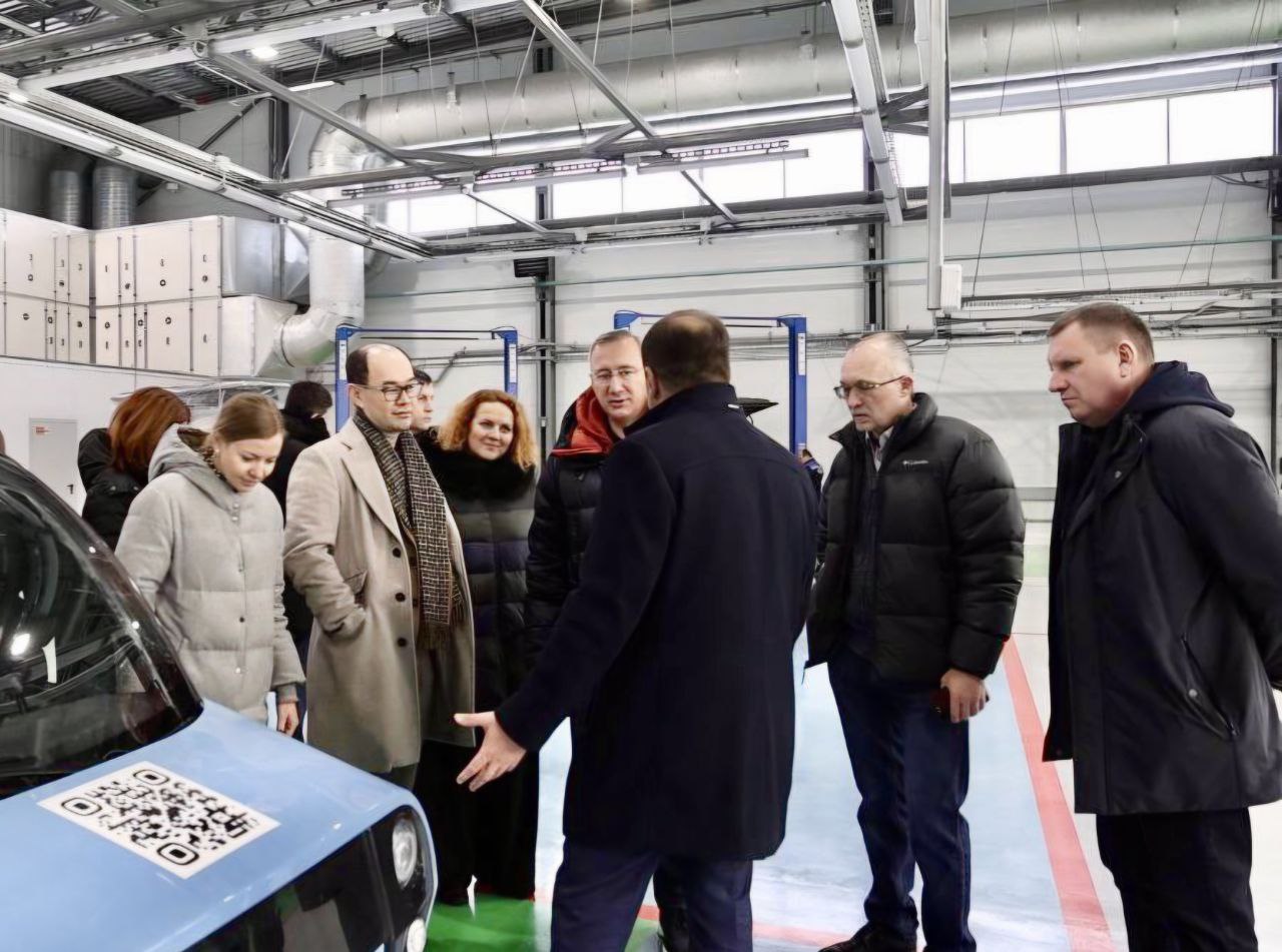 Полезно было познакомиться с тем, как сегодня развивается автомобильный кластер в Калининградской области Полезно было познакомиться с тем, как сегодня развивается автомобильный кластер в Калининградской области