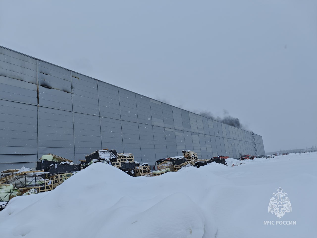 В Калуге назвали причину пожара на бывшем заводе «Фольксваген» В Калуге назвали причину пожара на бывшем заводе «Фольксваген»