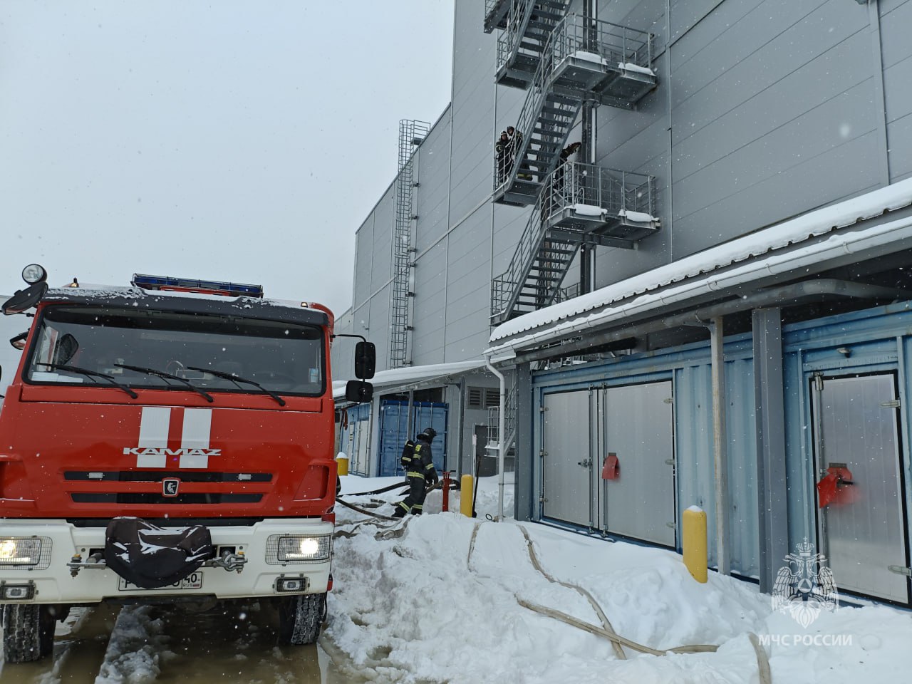 В Калуге назвали причину пожара на бывшем заводе «Фольксваген» В Калуге назвали причину пожара на бывшем заводе «Фольксваген»