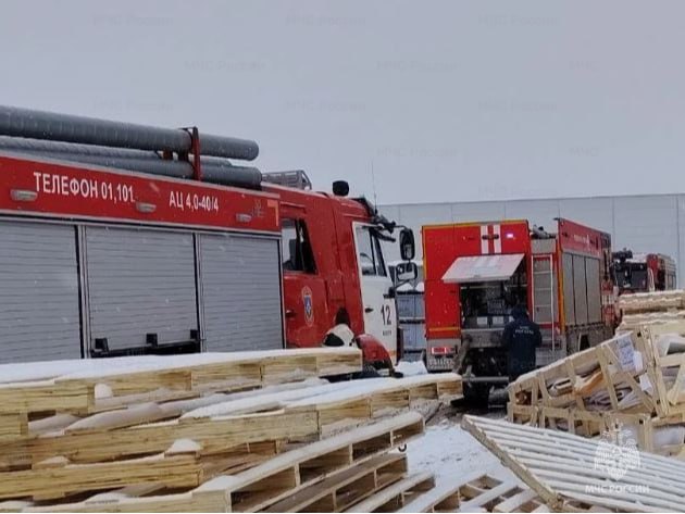 Названа предварительная причина возгорания на заводе в Калуге