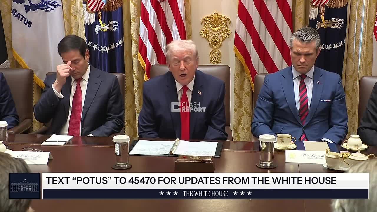 Президент США Дональд Трамп попросил Владимира Путина не открывать огонь по городам Украины в течение недели