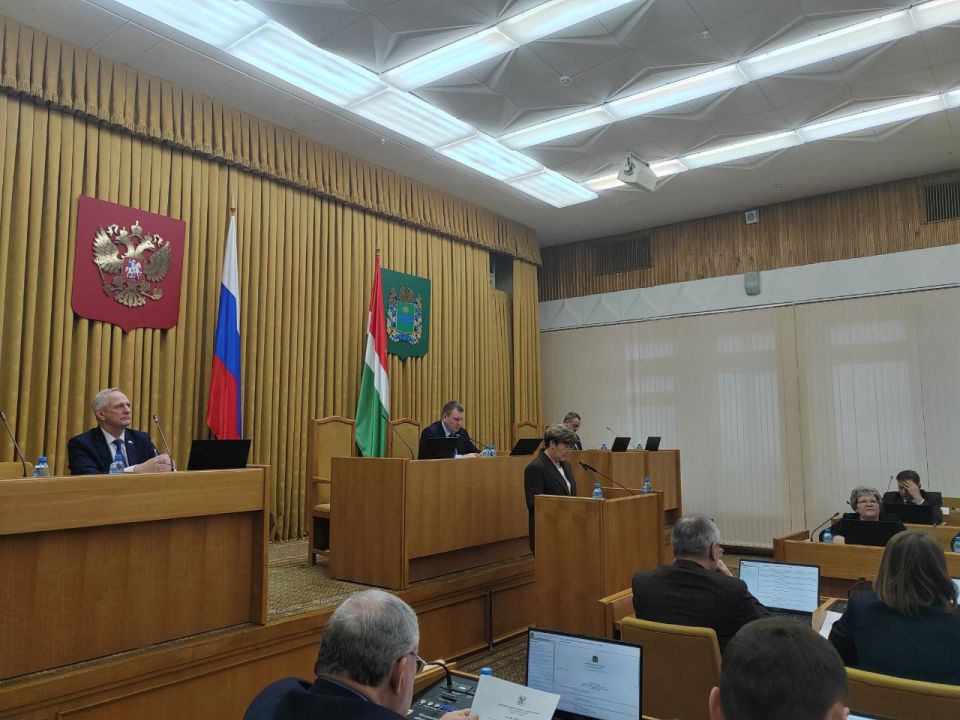 Заседание сессии Законодательного Собрания Калужской области