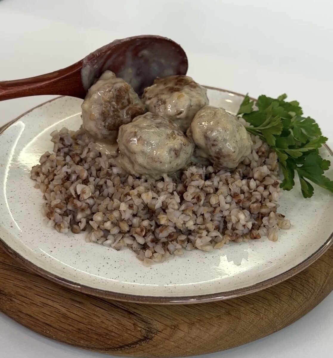 Вдохновляющий рецепт митболов, как в Икеа: просто и вкусно!