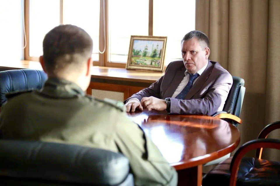 Геннадий Новосельцев встретился с участником проекта «Герои земли Калужской»