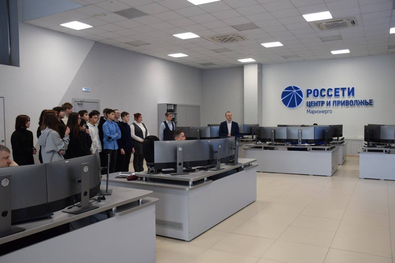 Борис Эбзеев: инвестируем в будущее, формируя кадровый потенциал компаний со школьных лет