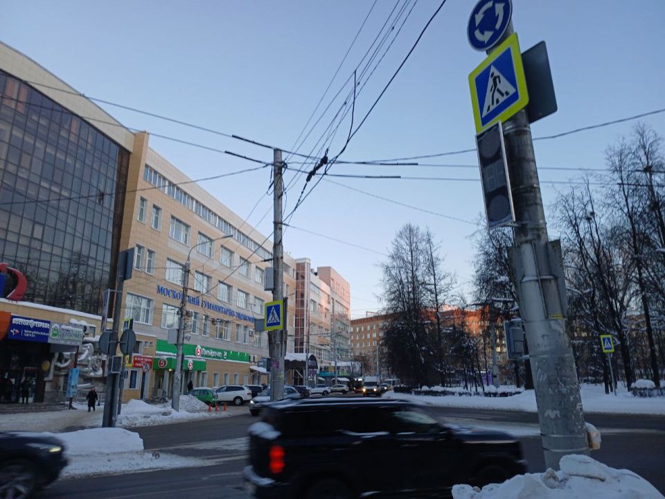 � ������ ������ �������� ����� ��������� � �������� ������