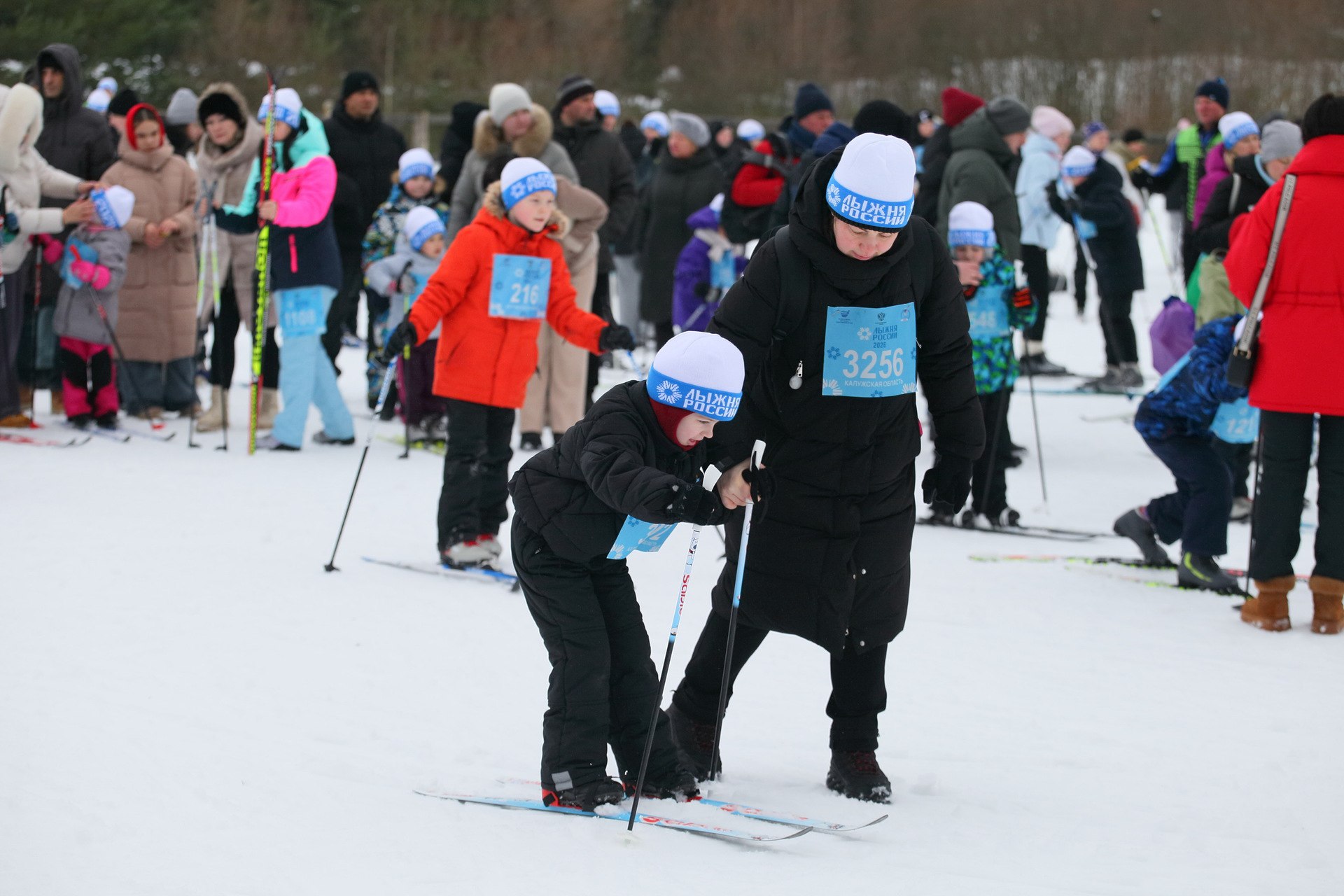 Калужане встали на лыжню. Калуга 14 февраля стала участницей гонки «Лыжня России» Калужане встали на лыжню. Калуга 14 февраля стала участницей гонки «Лыжня России»