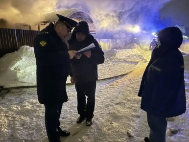 Тела двух детей обнаружены на месте пожара в Боровском округе