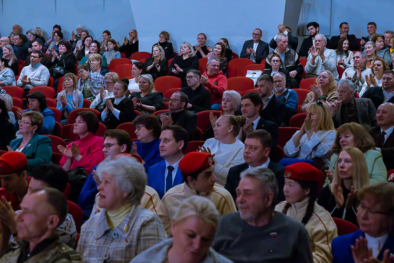 В Тарусе состоялся отчет главы округа Михаила Голубева В Тарусе состоялся отчет главы округа Михаила Голубева