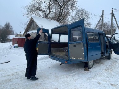 Жители Калужской области отправили бойцам «Газель» и гуманитарный груз
